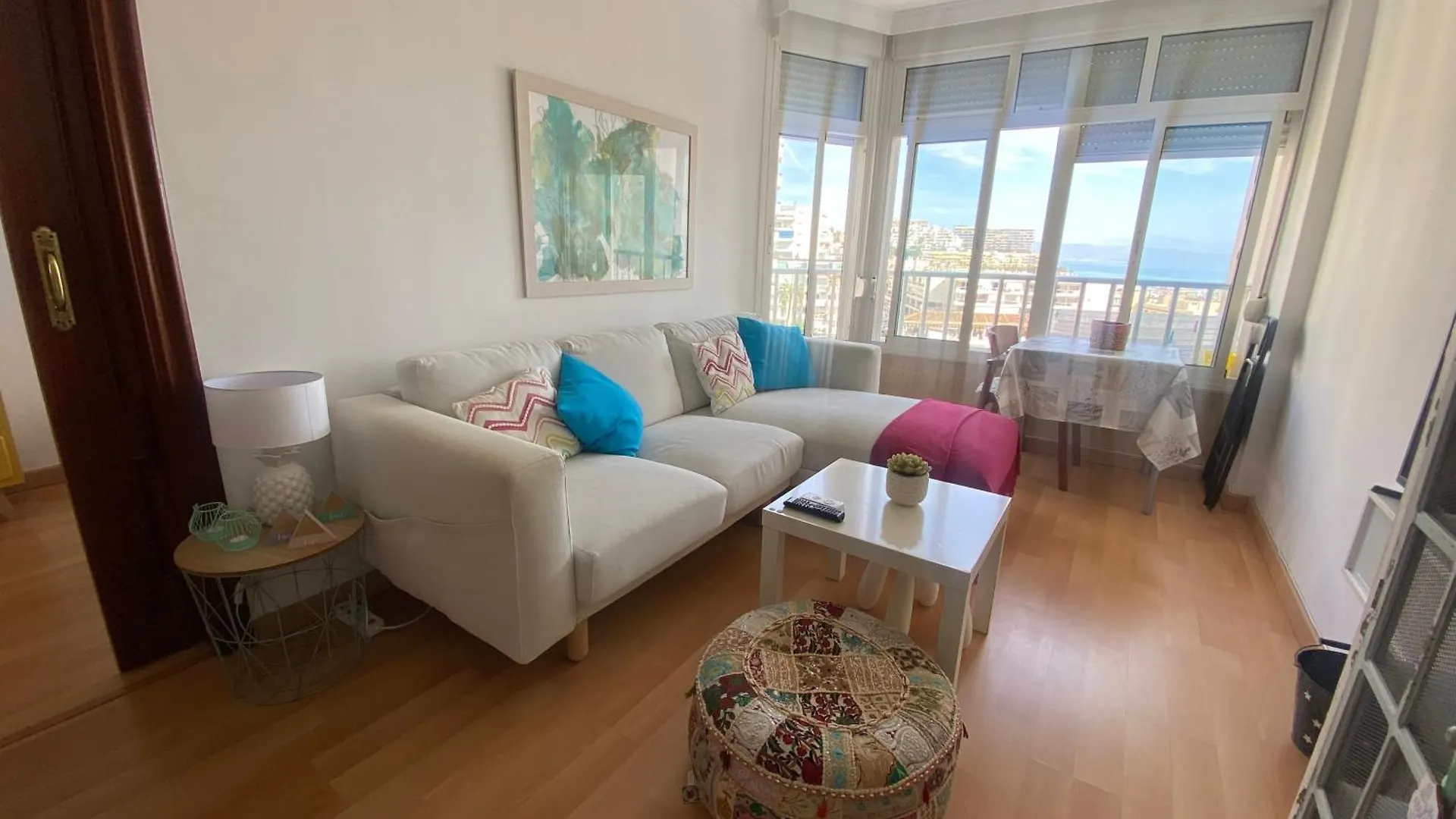 Διαμέρισμα Apartamento En La Carihuela Τορρεμολίνος